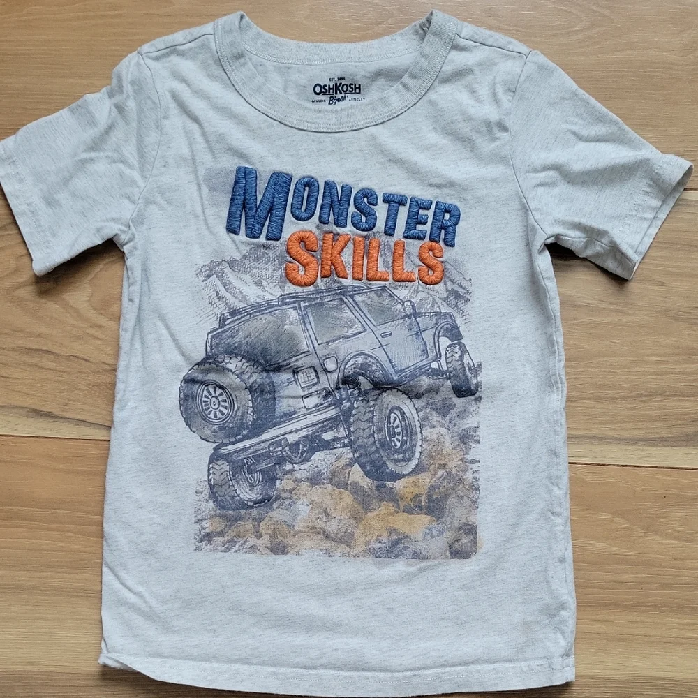 *3/$15* OshKosh B'gosh Monster Skills T-Shirt Kids Size 8